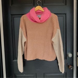 HYFVE HYFVE HYFVE Cropped Turtleneck Sweater